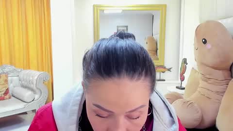 Snapshot of gaby_trent chatting on 01-31-25, 05:21 gabriela online show from 01-31-25, 05:21