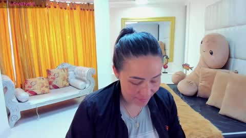 Snapshot of gaby_trent chatting on 03-01-25, 01:51 gabriela online show from 03-01-25, 01:51