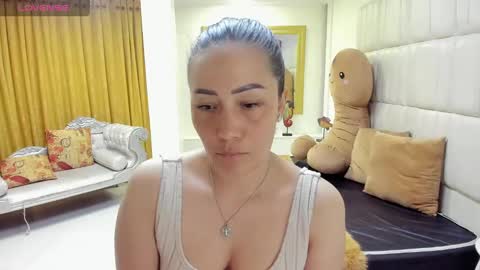 Snapshot of gaby_trent chatting on 03-06-25, 01:46 gabriela online show from 03-06-25, 01:46