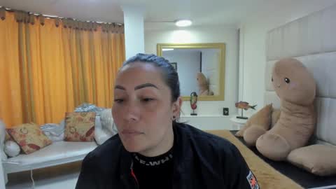 Snapshot of gaby_trent chatting on 09-11-25, 03:23 gabriela online show from 09-11-25, 03:23