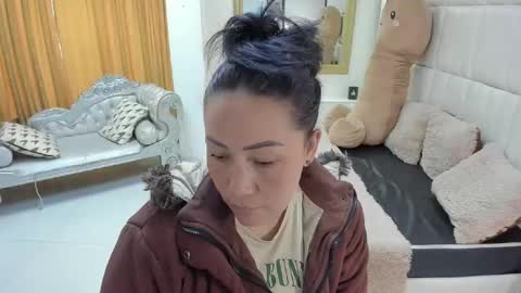 gabriela online show from 04-29-26, 04:44