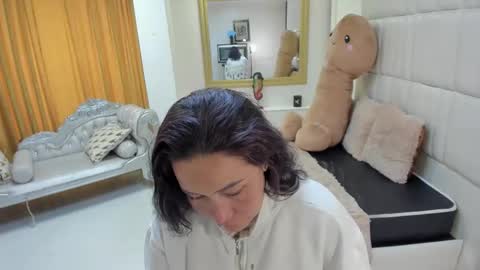 gabriela online show from 05-12-26, 04:26