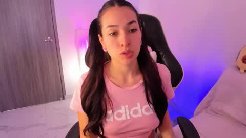 Gabriela online show from 09-26-25, 04:33