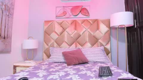 GabyEvans online show from 03-18-26, 01:03