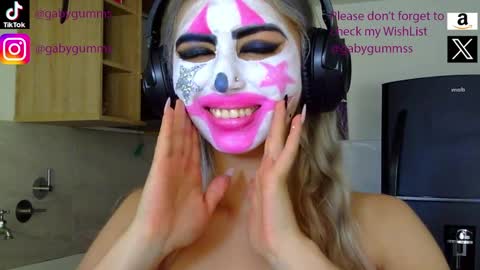 Snapshot of gabygumms chatting on 09-09-25, 12:48 gabygumms online show from 09-09-25, 12:48