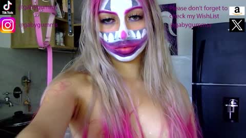 Snapshot of gabygumms chatting on 09-21-25, 02:08 gabygumms online show from 09-21-25, 02:08