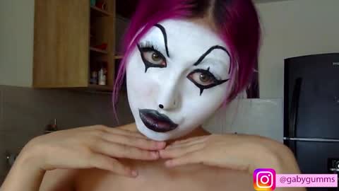 Snapshot of gabygumms chatting on 10-28-25, 01:14 gabygumms online show from 10-28-25, 01:14