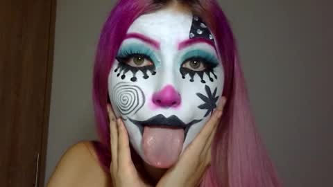 gabygumms online show from 11-19-25, 10:10