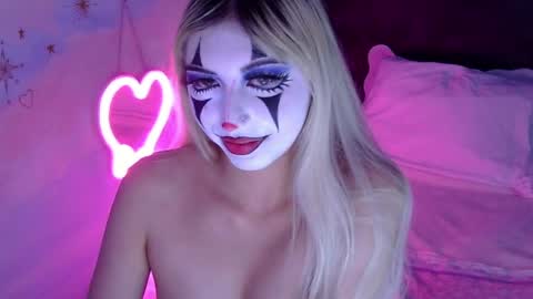 gabygumms online show from 05-12-26, 01:19