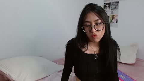 Snapshot of gabyyxoxo chatting on 12-25-24, 10:28 gabyyxoxo online show from 12-25-24, 10:28