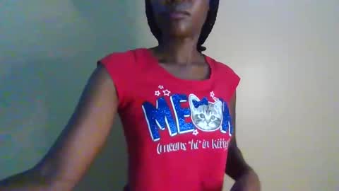 Snapshot of gada_charm chatting on 03-11-25, 02:43 Gada online show from 03-11-25, 02:43