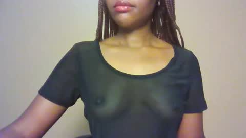 Snapshot of gada_charm chatting on 09-29-25, 05:23 Gada online show from 09-29-25, 05:23