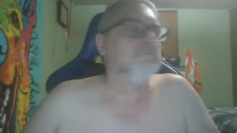 gadude45 online show from 10-31-25, 01:39