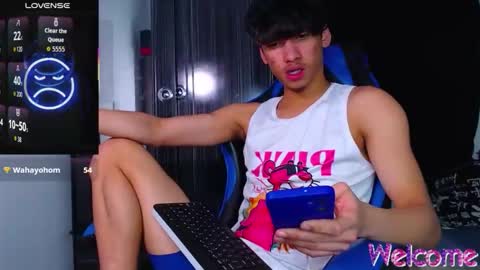 gael_jones online show from 12-18-25, 05:35