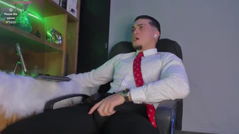 Gael Williams online show from 09-29-25, 06:57