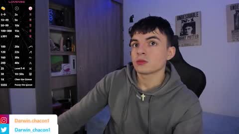 GaelVilla online show from 10-16-25, 02:18