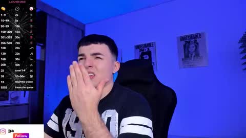 Snapshot of gaelvilla1 chatting on 03-24-26, 02:33 GaelVilla online show from 03-24-26, 02:33