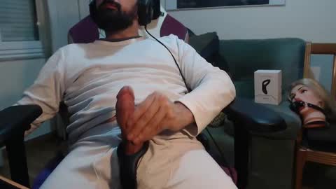 Snapshot of gag0nmyc0ck chatting on 02-05-25, 02:29 your master online show from 02-05-25, 02:29