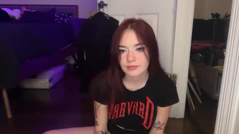 Snapshot of gagangelic chatting on 10-17-25, 04:48 Xoe online show from 10-17-25, 04:48