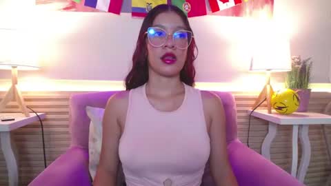 Snapshot of gagingbriana chatting on 06-18-26, 07:51 Briana online show from 06-18-26, 07:51