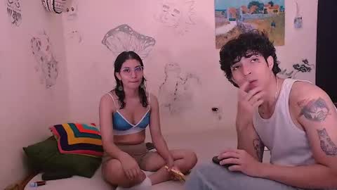 Gaia y Clayde online show from 03-09-26, 08:24