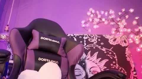 Gaia online show from 03-05-26, 12:45