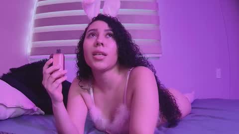 gaia_sweet_ online show from 10-03-25, 09:56