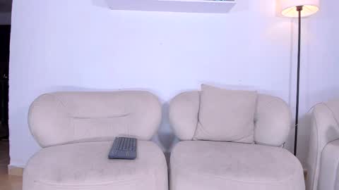 gal_stone_ online show from 05-15-26, 01:23
