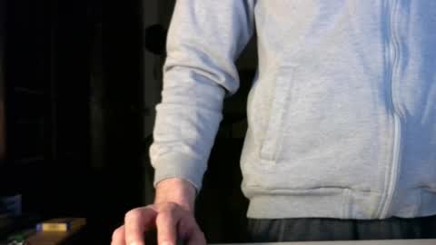 galadriel869 online show from 04-04-26, 09:12