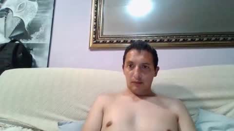 Snapshot of galanteescucha1712 chatting on 05-25-26, 01:11 galante online show from 05-25-26, 01:11