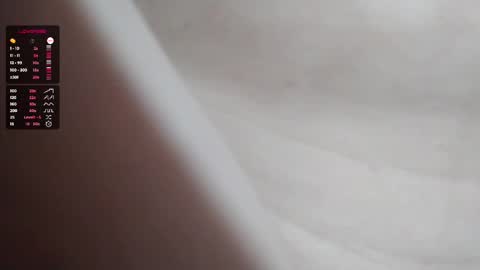 Snapshot of galaxxyrose chatting on 04-18-26, 05:44 GalaxxyRose online show from 04-18-26, 05:44