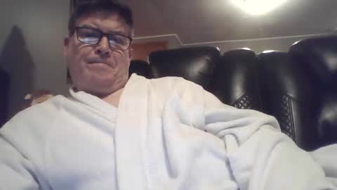 Snapshot of gameon1969 chatting on 12-25-24, 11:22 gameon1969 online show from 12-25-24, 11:22