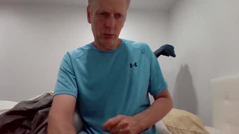 gamerboy200 online show from 10-24-25, 01:46