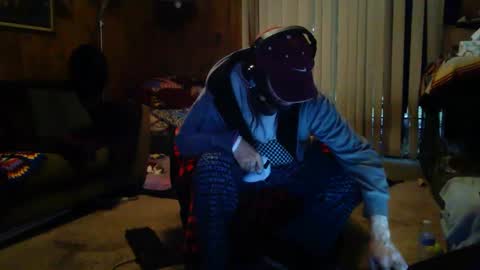 Snapshot of gamerfiend420 chatting on 10-14-25, 12:33 gamerfiend420 online show from 10-14-25, 12:33