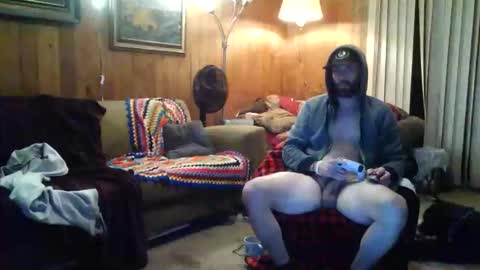 Snapshot of gamerfiend420 chatting on 10-21-25, 09:21 gamerfiend420 online show from 10-21-25, 09:21