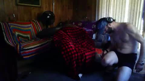 Snapshot of gamerfiend420 chatting on 10-27-25, 09:52 gamerfiend420 online show from 10-27-25, 09:52