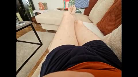 Snapshot of garbis11 chatting on 10-21-25, 03:24 garbis11 online show from 10-21-25, 03:24