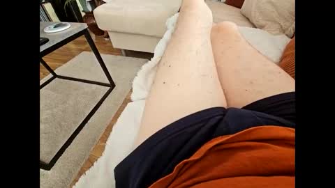 Snapshot of garbis11 chatting on 10-22-25, 02:50 garbis11 online show from 10-22-25, 02:50