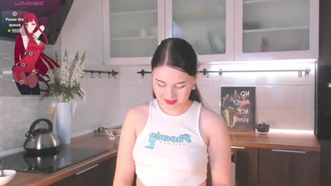 Snapshot of garden_flower chatting on 01-23-25, 03:05 Violla online show from 01-23-25, 03:05