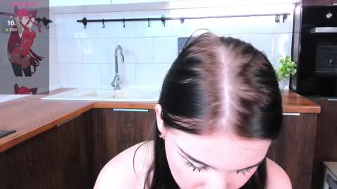 Snapshot of garden_flower chatting on 02-11-25, 01:20 Violla online show from 02-11-25, 01:20