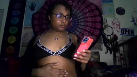 Gardenia online show from 03-18-26, 09:45