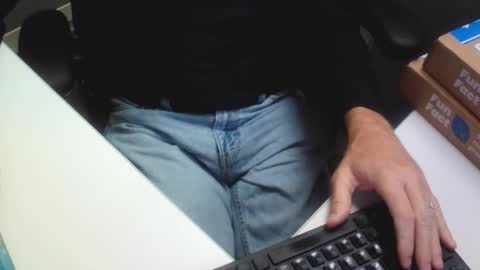 Snapshot of gardensman_561 chatting on 11-14-25, 12:26 Panty Lover online show from 11-14-25, 12:26