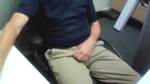 Snapshot of gardensman_561 chatting on 03-19-26, 11:58 Panty Lover online show from 03-19-26, 11:58