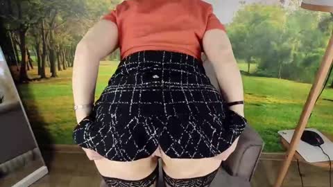 Ava online show from 02-24-25, 01:53