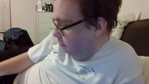 Gary online show from 02-10-26, 01:43