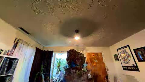 Snapshot of garypumpt chatting on 11-03-25, 03:35 marvin pumpt online show from 11-03-25, 03:35