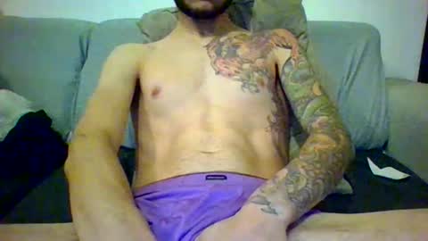 garyreal1990 online show from 12-18-25, 04:35