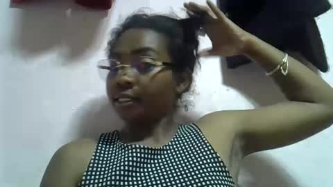 Snapshot of gasielah chatting on 04-11-26, 04:44 gasielah online show from 04-11-26, 04:44