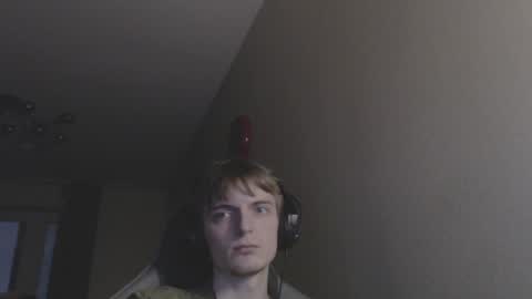 Snapshot of gasturfahe chatting on 12-06-24, 01:44 gasturfahe online show from 12-06-24, 01:44