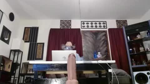 gatewaylaptop2019 online show from 02-28-26, 02:45